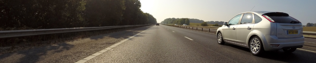 voiture sur la route